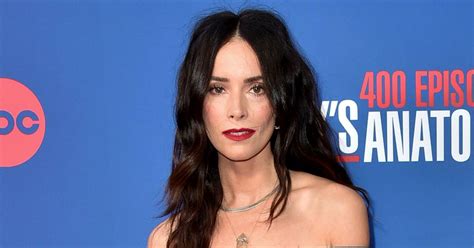 abigail spencer bikini pics|Abigail Spencer Reflects on Hard Year That ‘Almost。